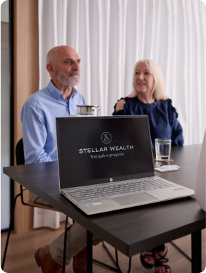 older couple meeting with stellar wealth